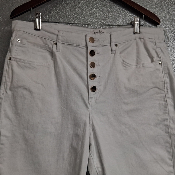 NWOT Nicole Miller New York White High Rise Jeans    Size 14 - Picture 3 of 10